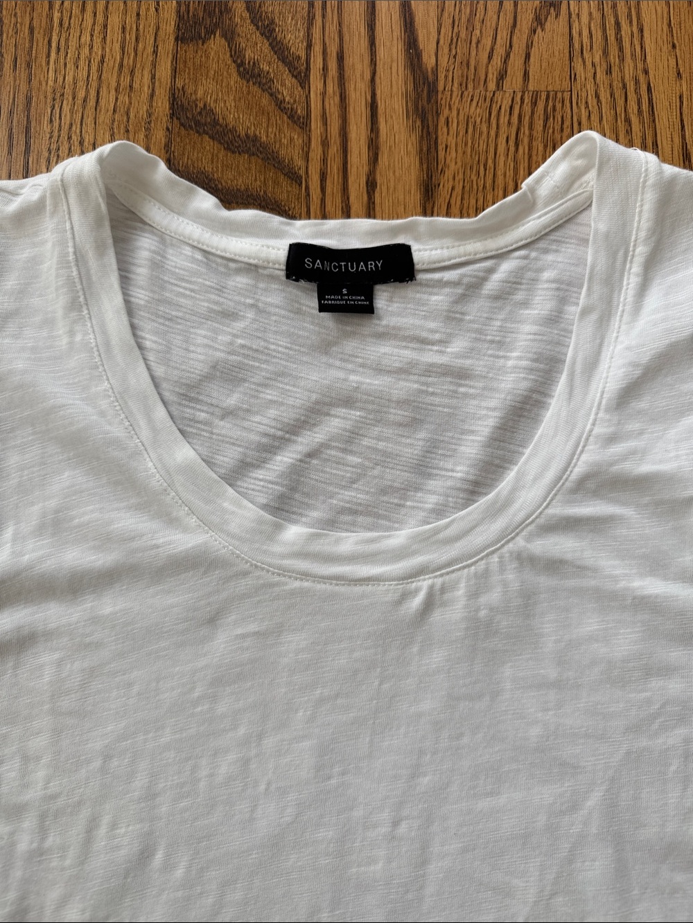 Sanctuary White Scoop Neck Short Sleeve Tee - Picture 3 of 16